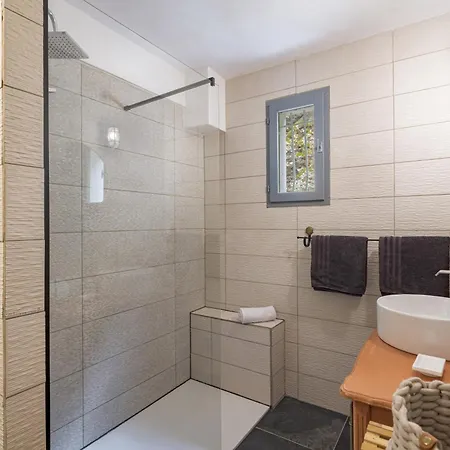 Les Murmures Des Albères Appartement *